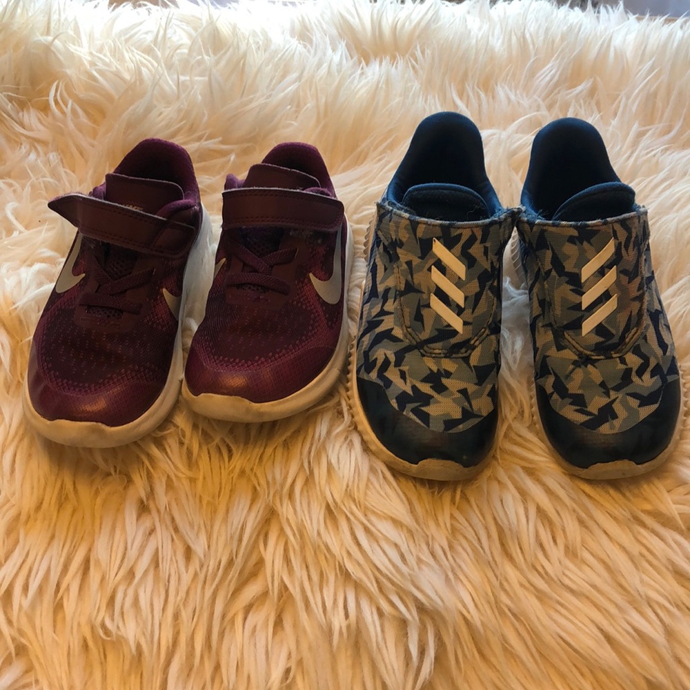 Size 9 toddler shoes